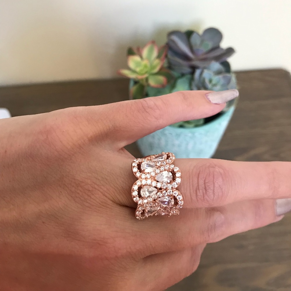 ⚡️NEW 4.15ctw CZ Rose Gold Droplet Ring MAKE OFFER - Picture 7 of 8